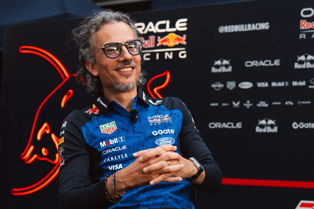 Мекиес добился двух важных успехов для Red Bull