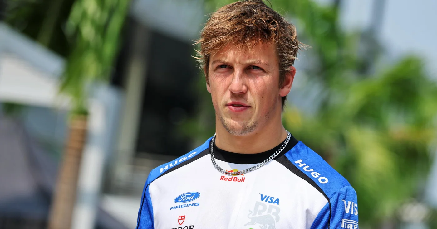 Мартин Брандл назвал жестоким возможный отказ Racing Bulls от Лиама Лоусона и Арвида Линдблада
