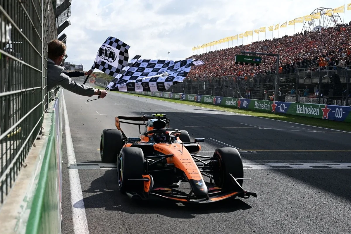 Норрис оценил прогресс McLaren почти в секунду за круг