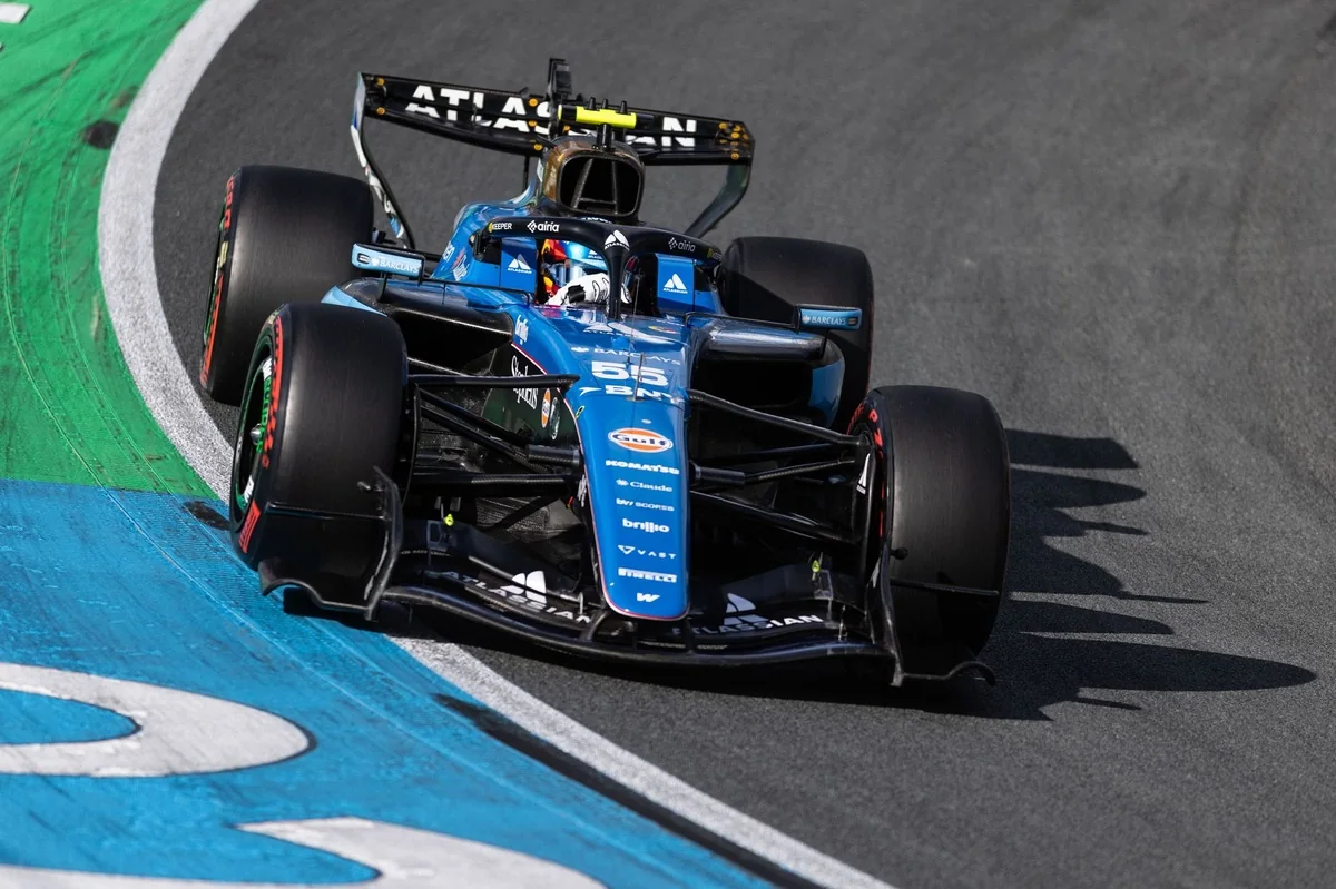Sainz: Williams сейчас быстрее только Cadillac