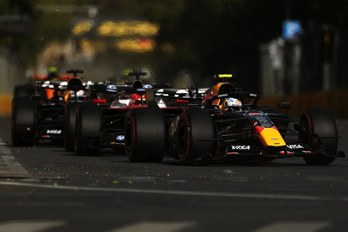 Леклер: McLaren и Red Bull сделали шаг вперед, которого не сделала Ferrari