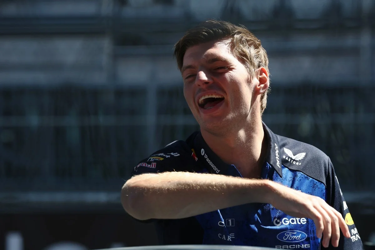 Ферстаппен пошутил, что может уступить место в Red Bull Райкконену-младшему