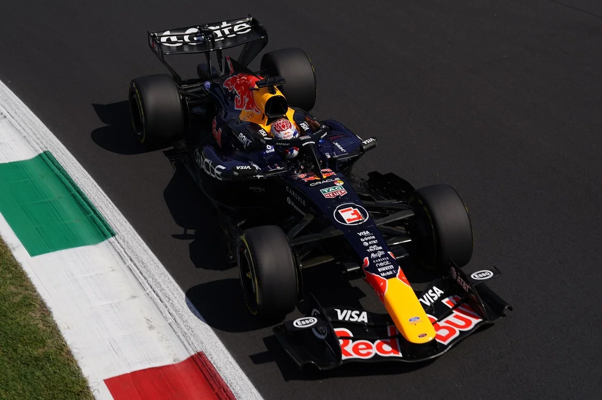 Верстаппен назвал болиды F1 2026 слишком простыми в управлении