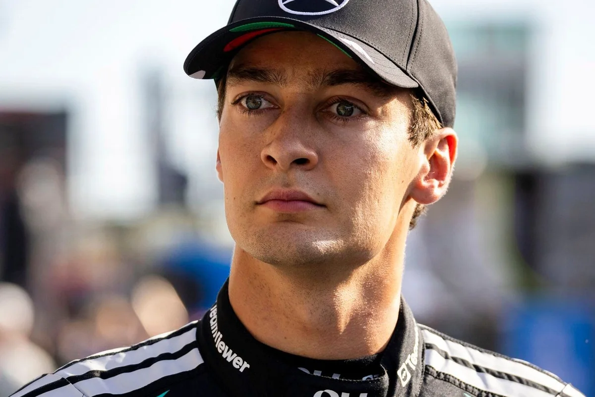Джордж Рассел проиграл Кими Антонелли гонку в Монце