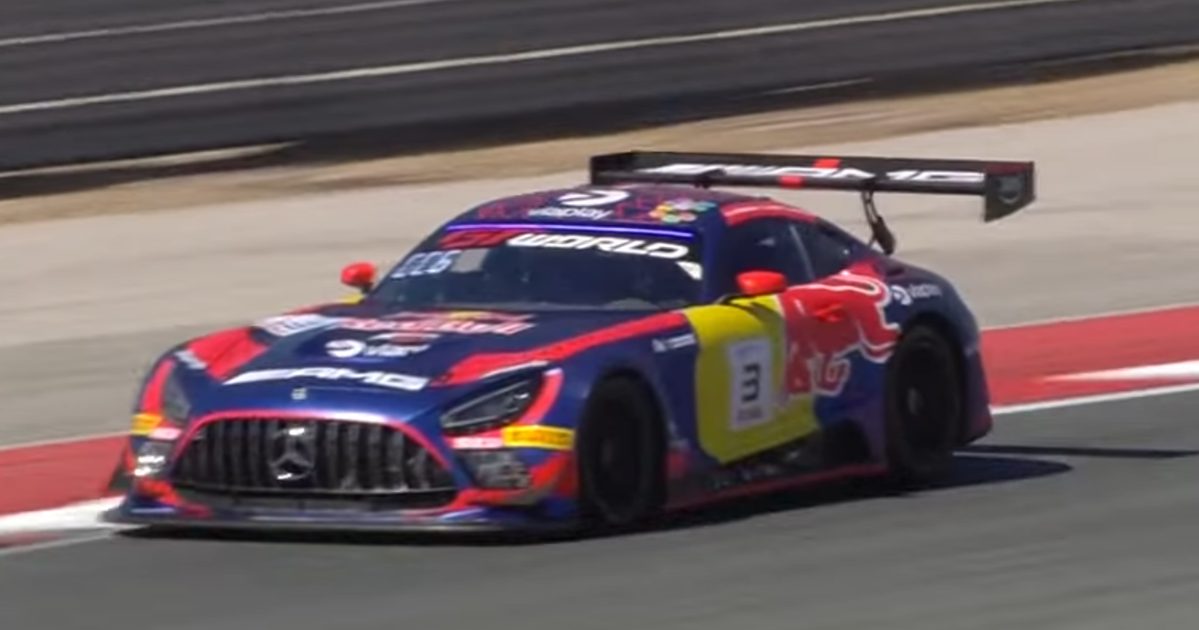 Макс Ферстаппен финишировал девятым в гонке GT World Challenge в Портимане после штрафа
